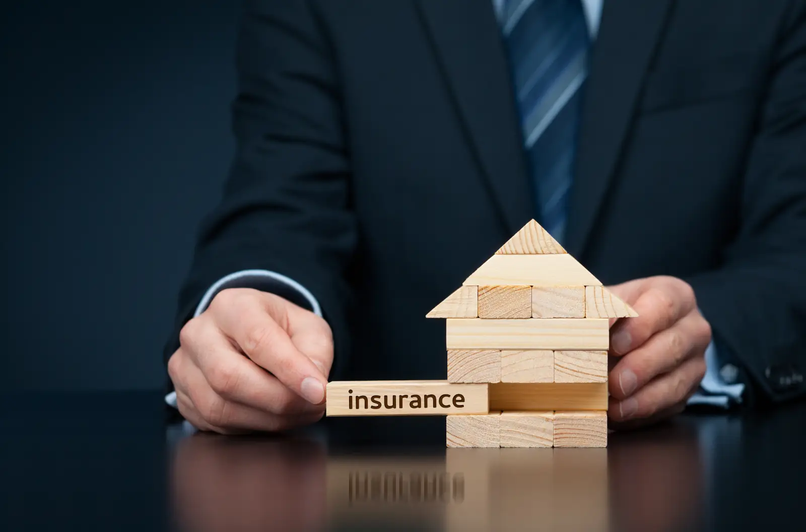Why Aging HOA Properties Are Struggling to Get Insurance Coverage in 2025